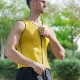 Pánská sportovní vesta se sauna efektem na cvičení a hubnutí - InnovaGoods